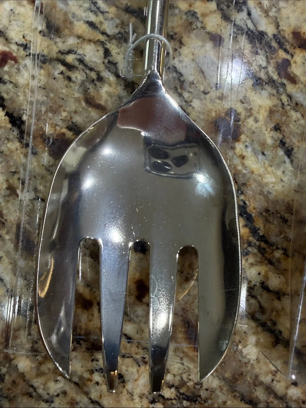 NEW IN PKG Salad Tong Set with Leaf Handles